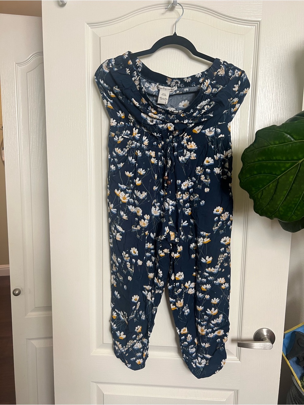 American Rag Navy Floral Strapless cropped Jumpsuit